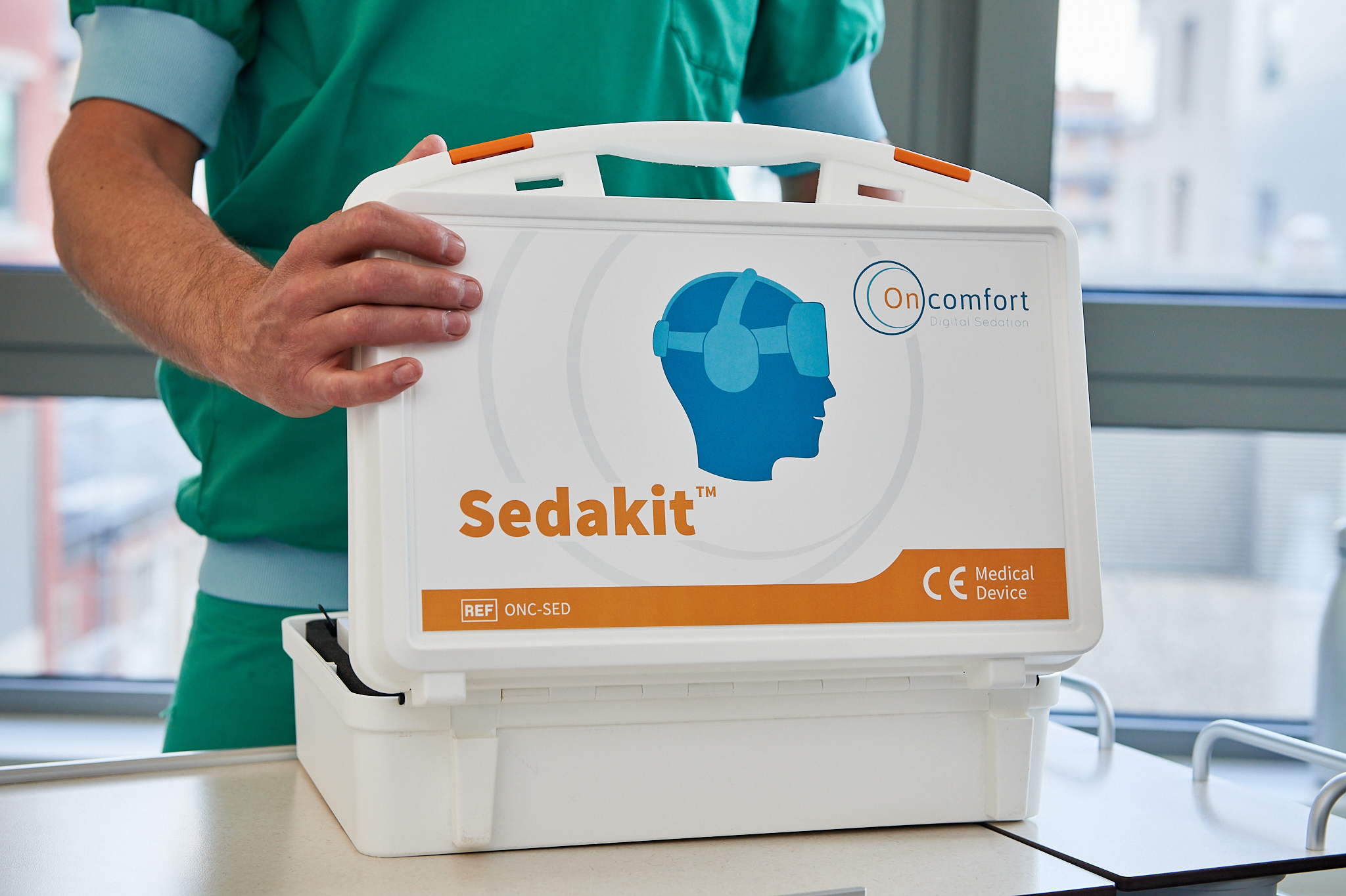 Sedakit case for Digital Sedation
